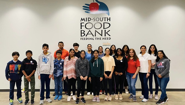 Youth Committee @ Mid South Food Bank Volunteering
